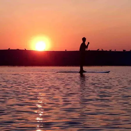 בית נופש Beachliving *