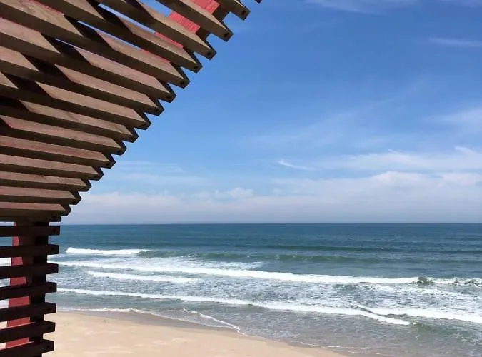 Дом отдыха Beachliving Эшмориш