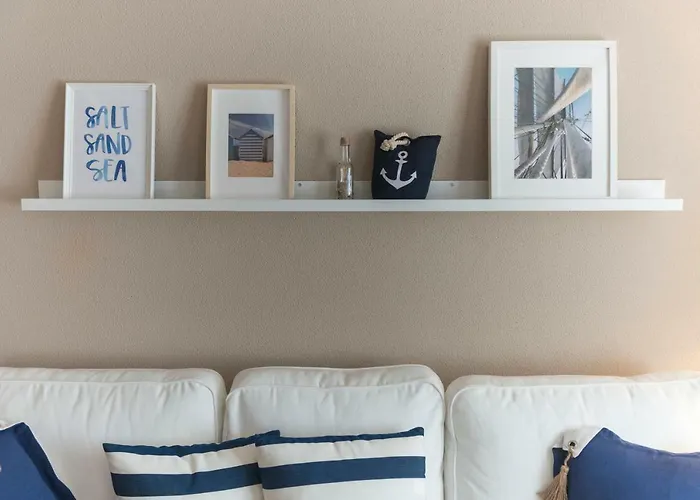 Beachliving Feriehus *